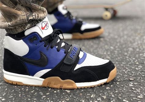 nike air trainer 1 sb